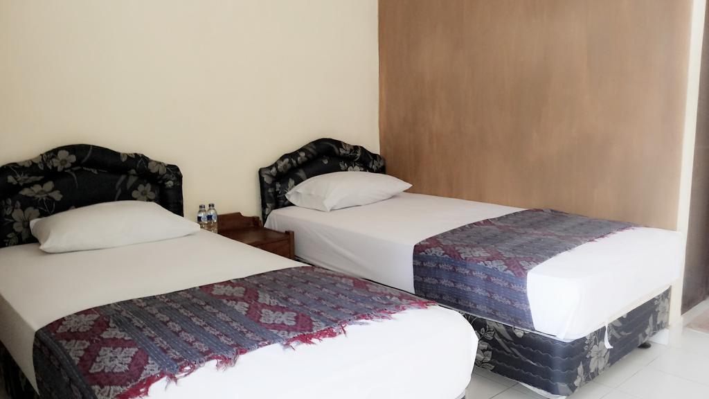 Mustika Inn Kuta Lombok Extérieur photo