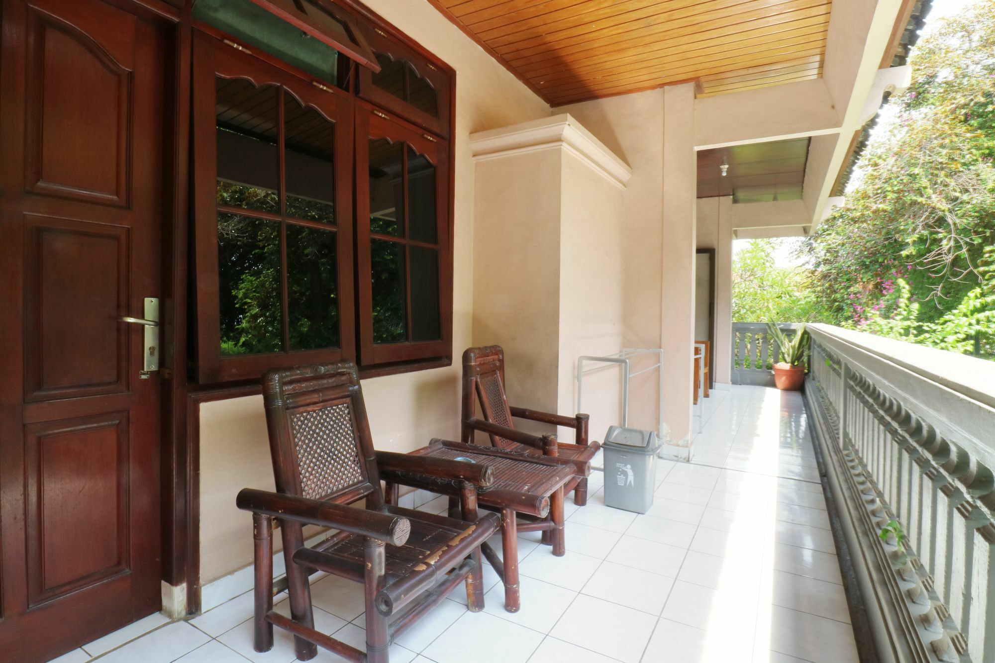 Mustika Inn Kuta Lombok Extérieur photo